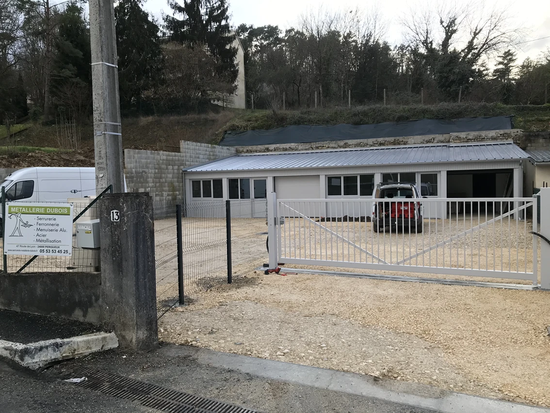 Réalisations charpente métallique en Dordogne - Métallerie Dubois