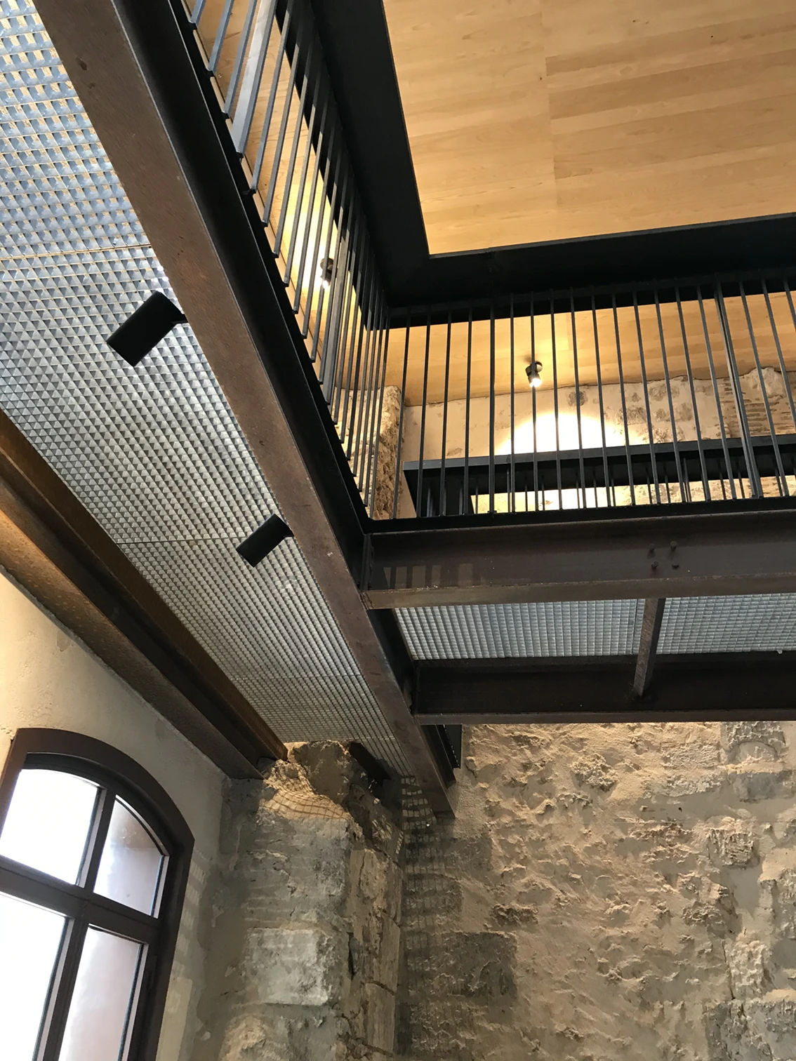 Réalisations charpente métallique en Dordogne - Métallerie Dubois