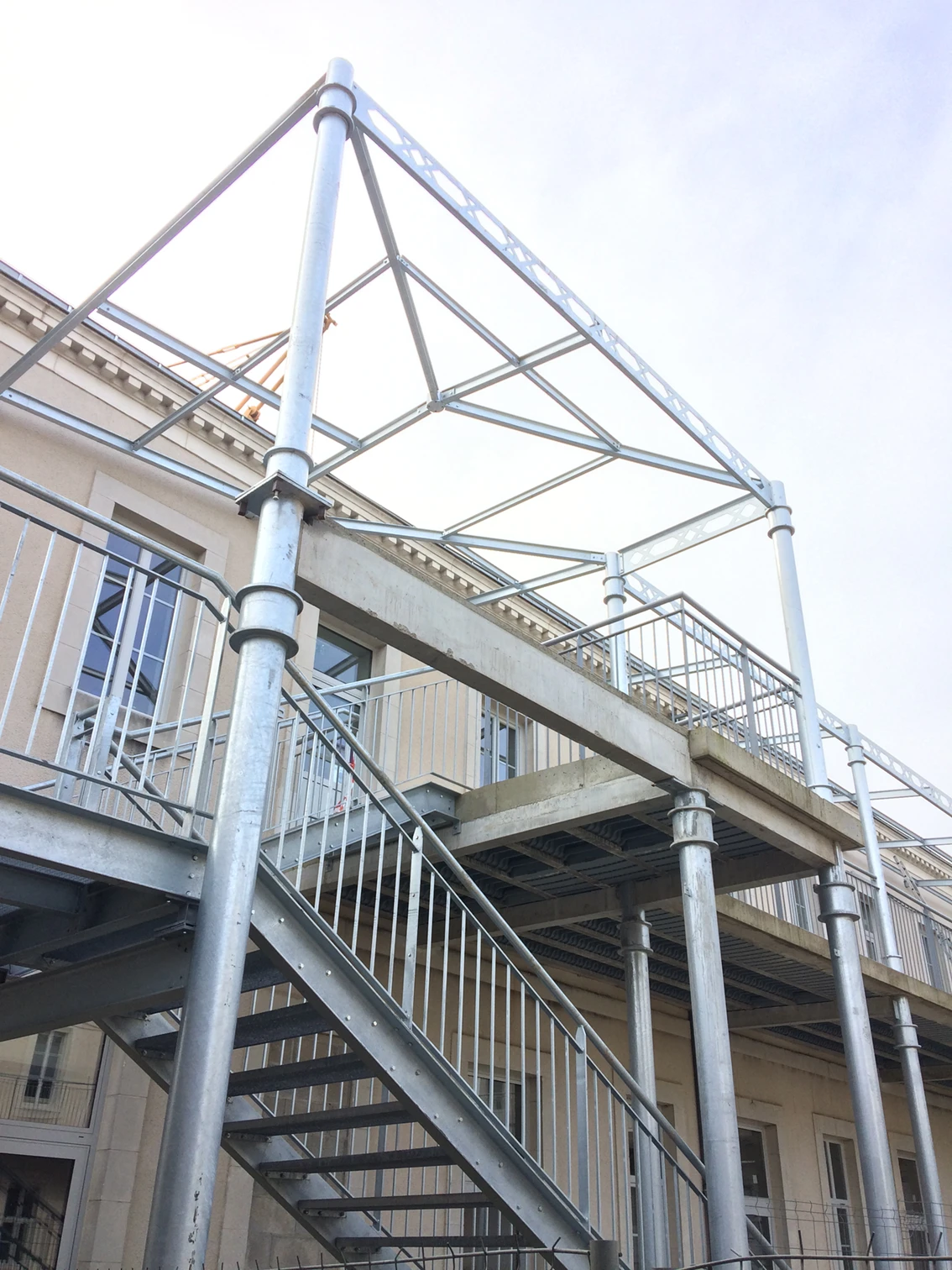 Réalisations charpente métallique en Dordogne - Métallerie Dubois