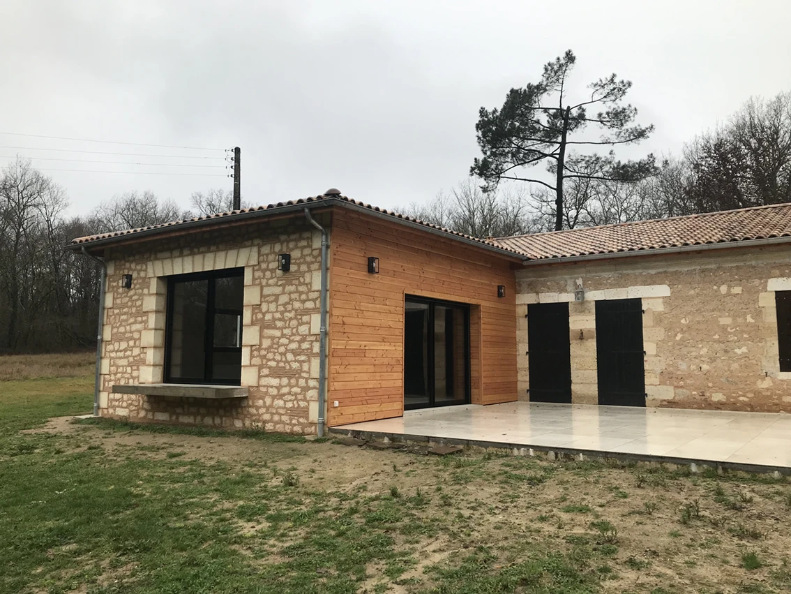 Menuiserie aluminium en Dordogne - Métallerie Dubois