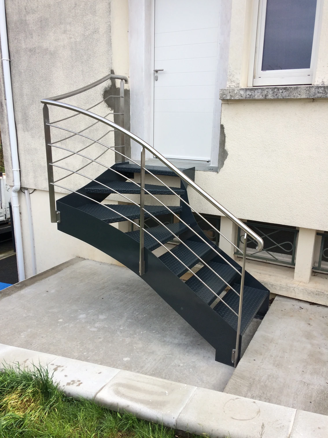 Réalisations escaliers en Dordogne - Métallerie Dubois