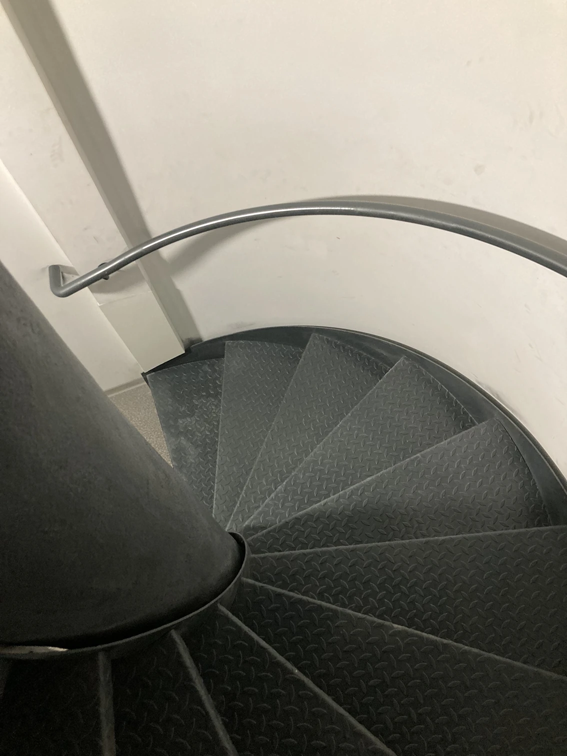 Réalisations escaliers en Dordogne - Métallerie Dubois
